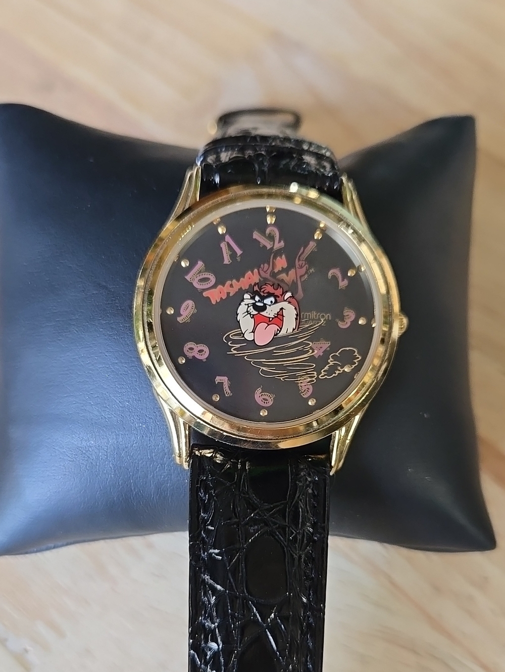 Vintage 1992 Warner Bros Tazmanian Devil Watch